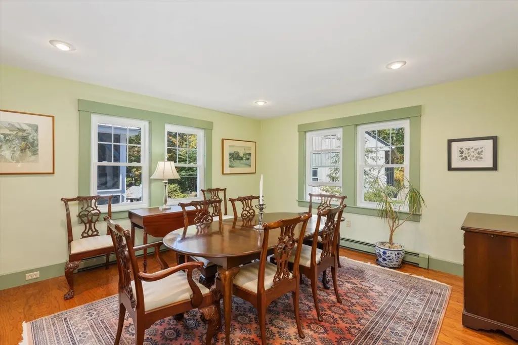 18 Antrim Road Hancock NH 03449