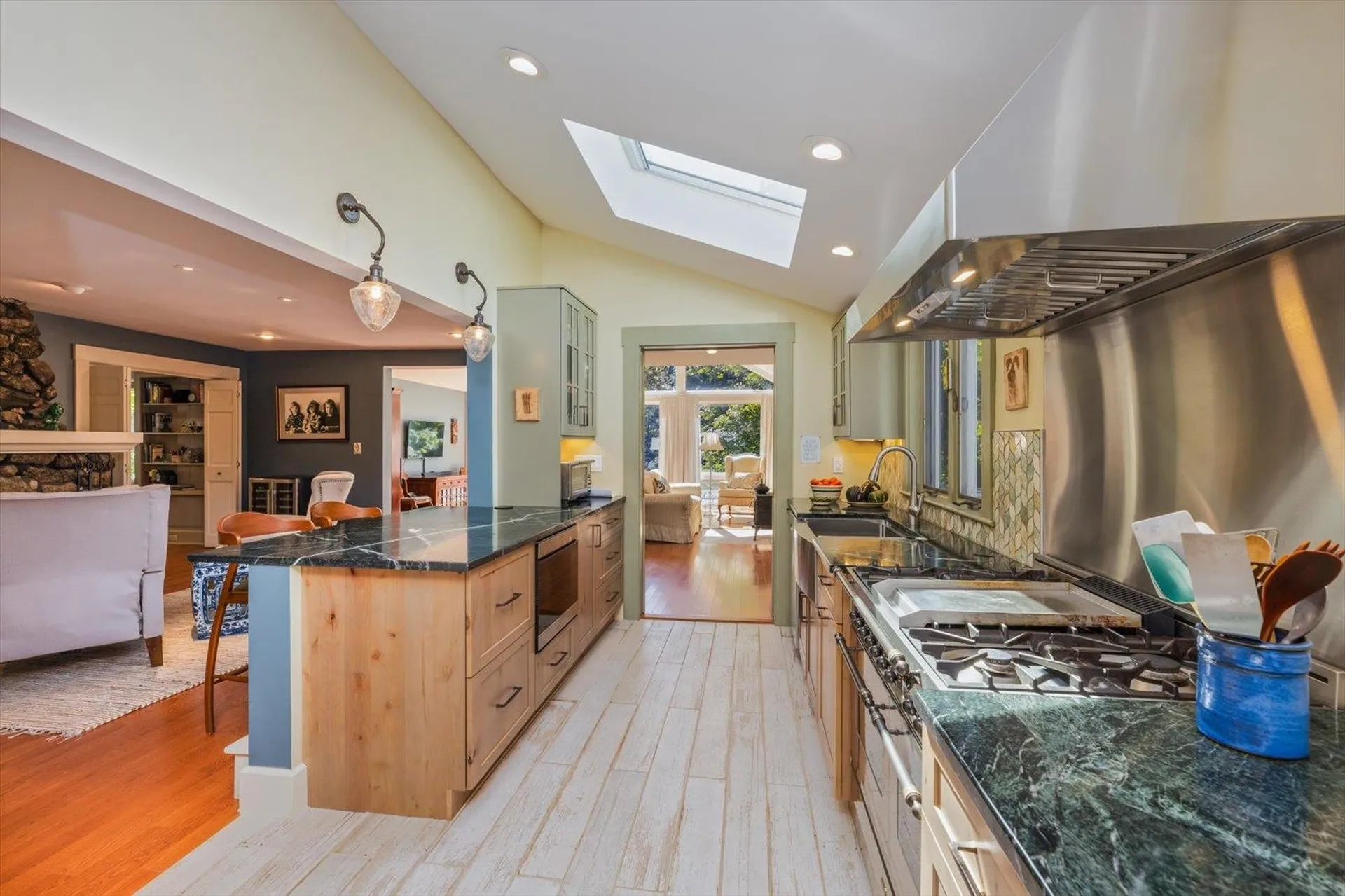 18 Antrim Road Hancock NH 03449