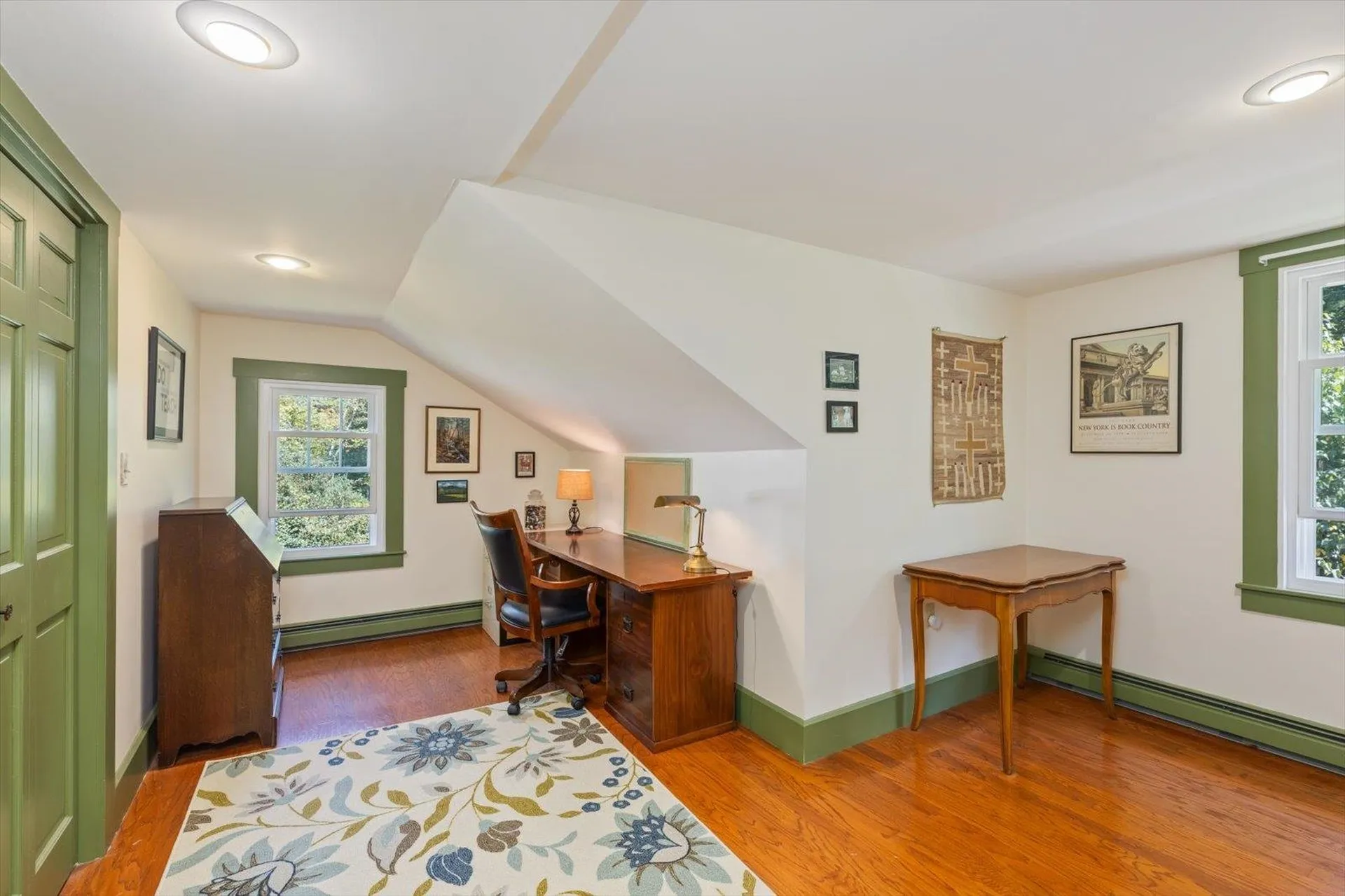 18 Antrim Road Hancock NH 03449