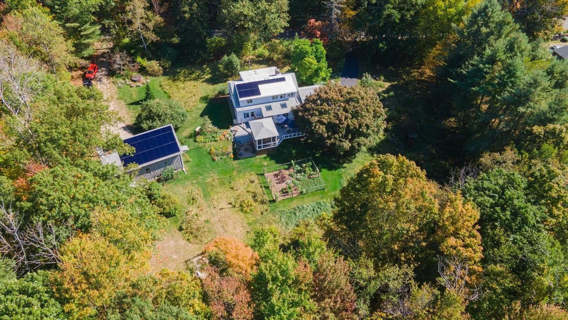 18 Antrim Road Hancock NH 03449