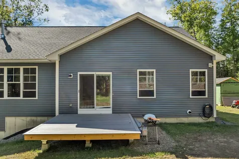 41 Baldwin Avenue New Hampton NH 03256