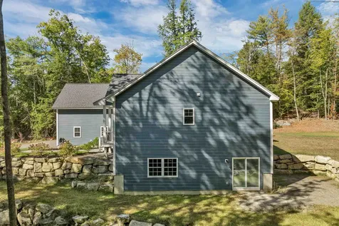 41 Baldwin Avenue New Hampton NH 03256