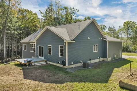 41 Baldwin Avenue New Hampton NH 03256