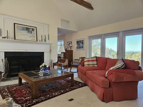 59 Stevens Road Hanover NH 03755