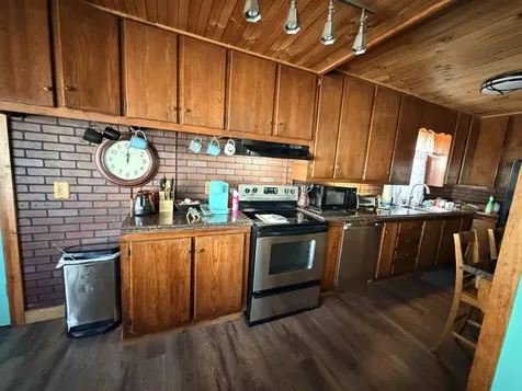 22 New Dunstable Road Nashua NH 03060