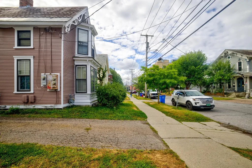 42 Elmwood Avenue Burlington VT 05401