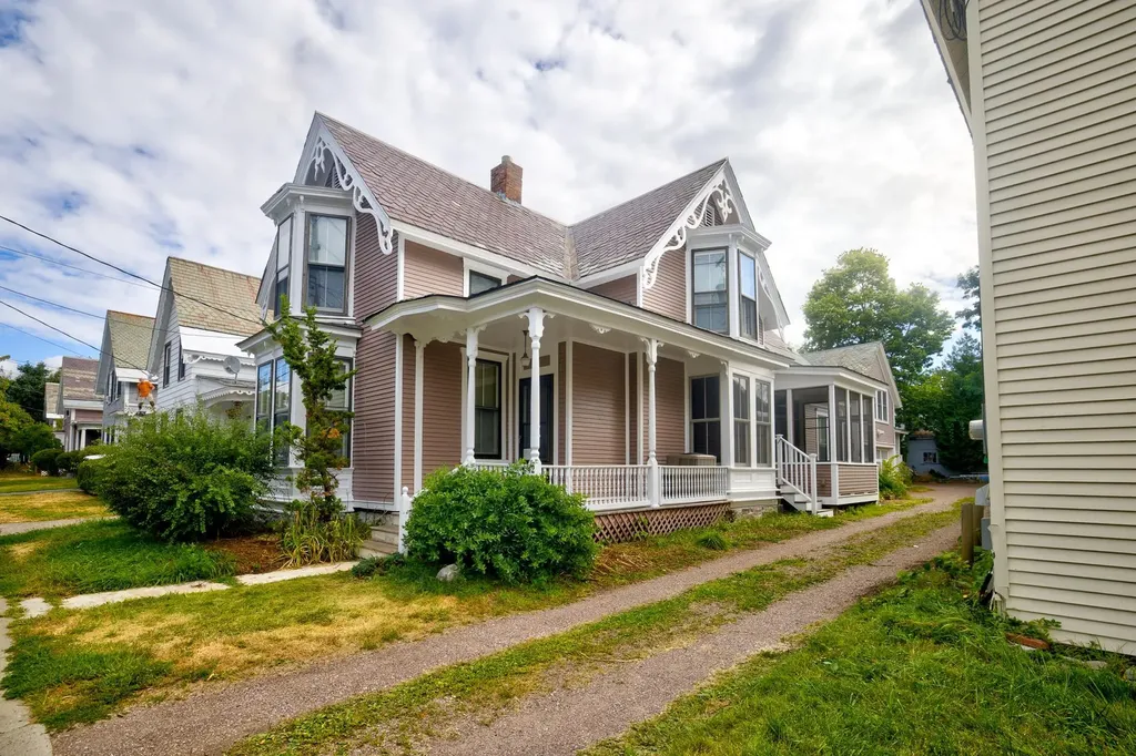 42 Elmwood Avenue Burlington VT 05401