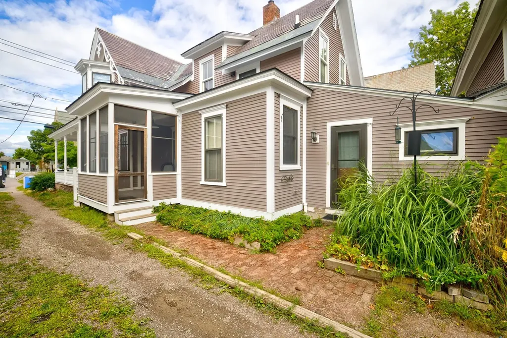 42 Elmwood Avenue Burlington VT 05401