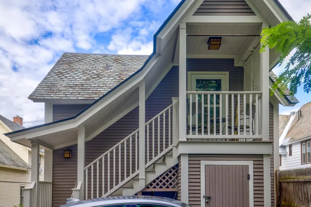 42 Elmwood Avenue Burlington VT 05401