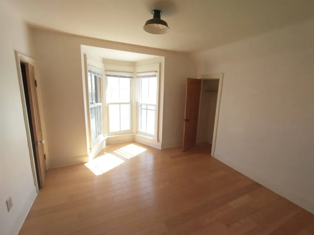 42 Elmwood Avenue Burlington VT 05401