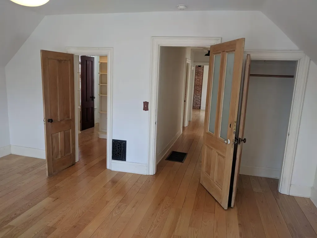 42 Elmwood Avenue Burlington VT 05401