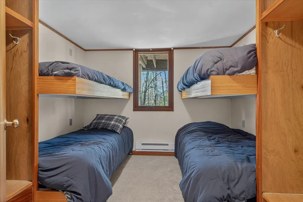 35 Birch Road Londonderry VT 05155