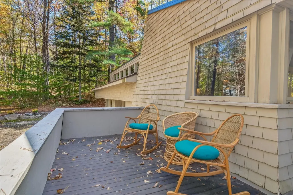 35 Birch Road Londonderry VT 05155