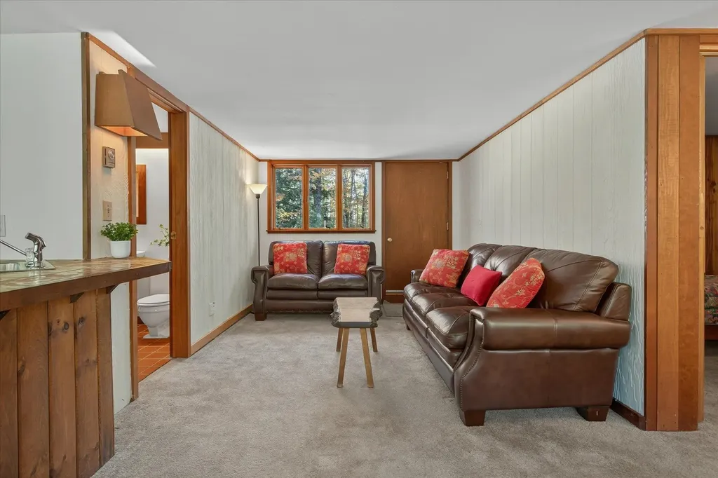 35 Birch Road Londonderry VT 05155