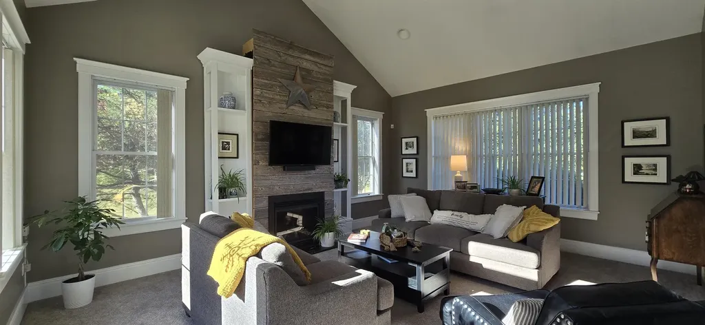 31 Ilona Lane Loudon NH 03307