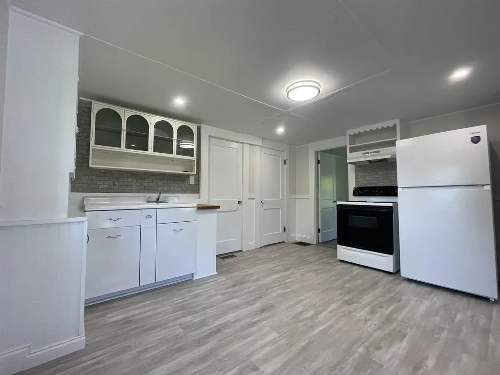 10 Deering Center Road Deering NH 03244