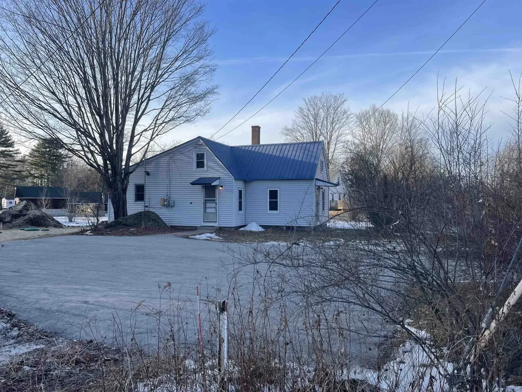 10 Deering Center Road Deering NH 03244