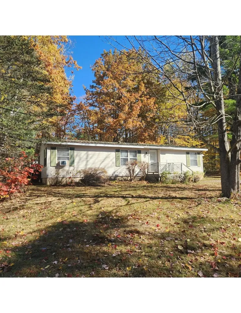 13 Silkwood Avenue Belmont NH 03220