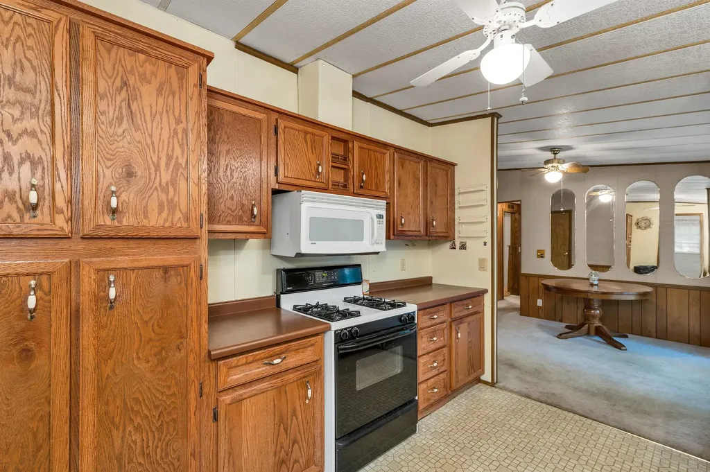 13 Silkwood Avenue Belmont NH 03220