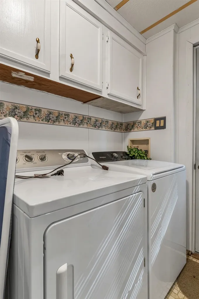 13 Silkwood Avenue Belmont NH 03220