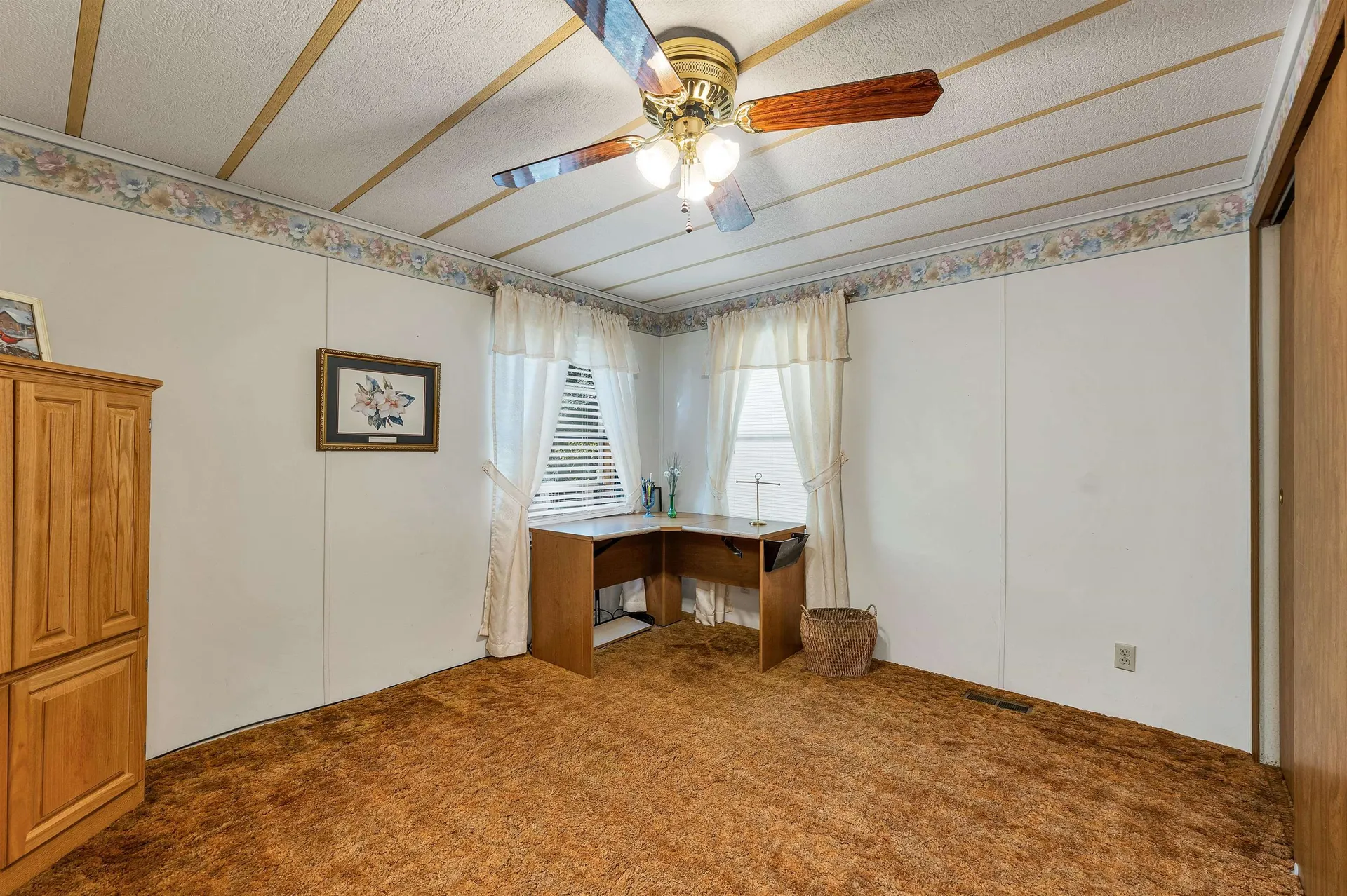 13 Silkwood Avenue Belmont NH 03220