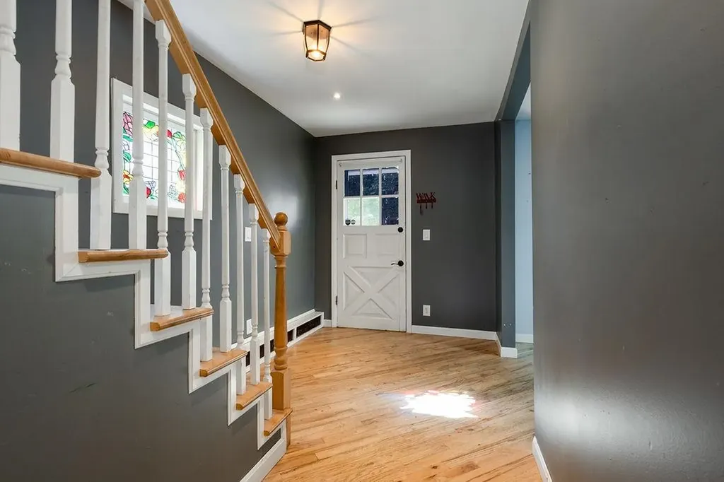 11 N Adams Street Manchester NH 03104