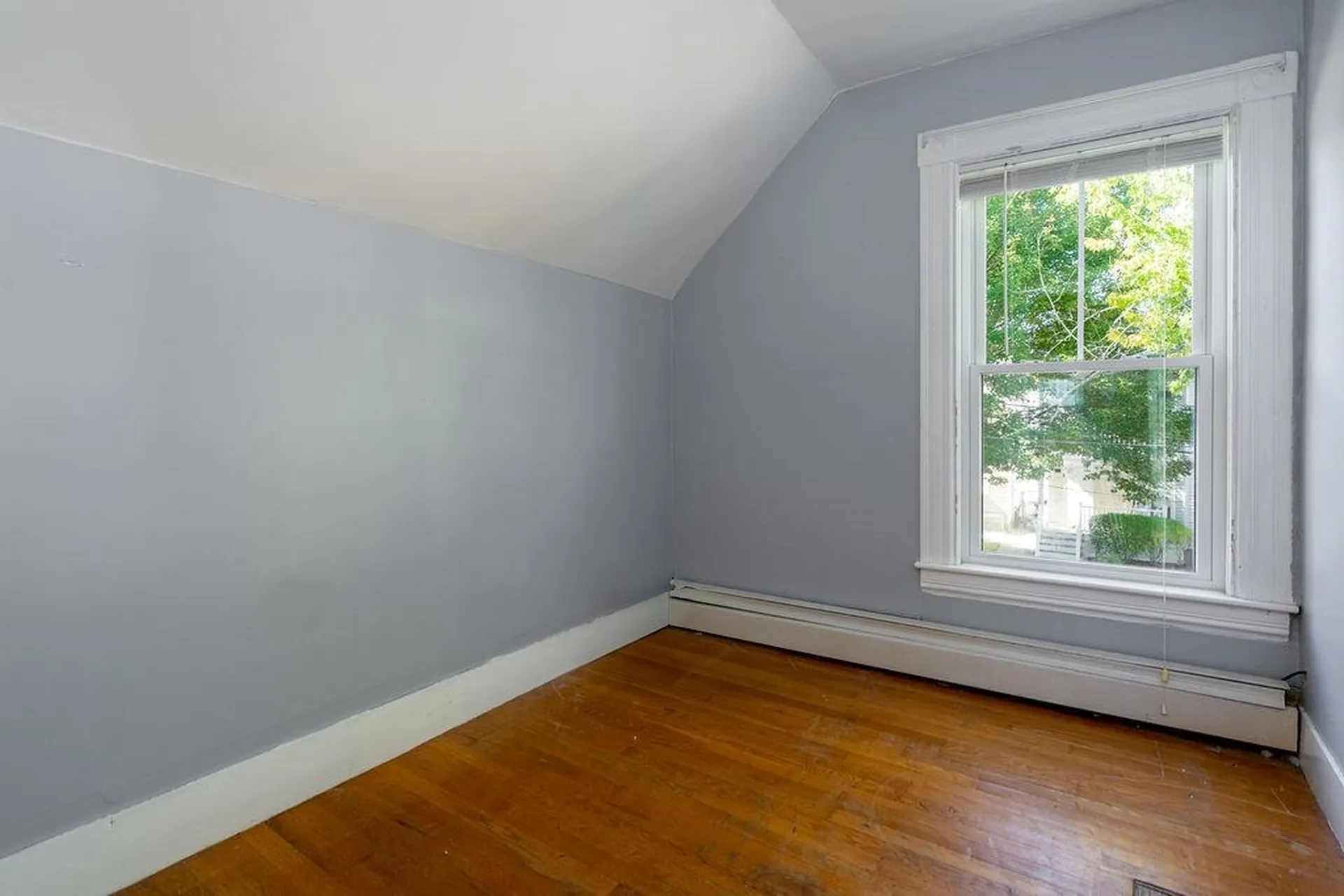 11 N Adams Street Manchester NH 03104