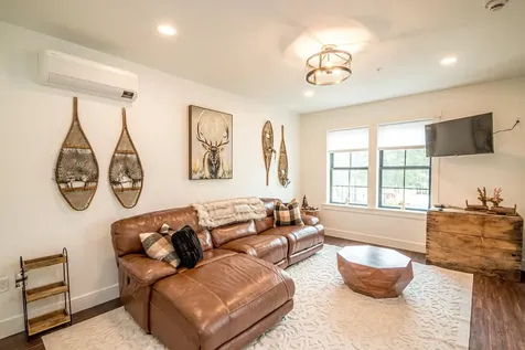 239 Skimobile Road Conway NH 03860