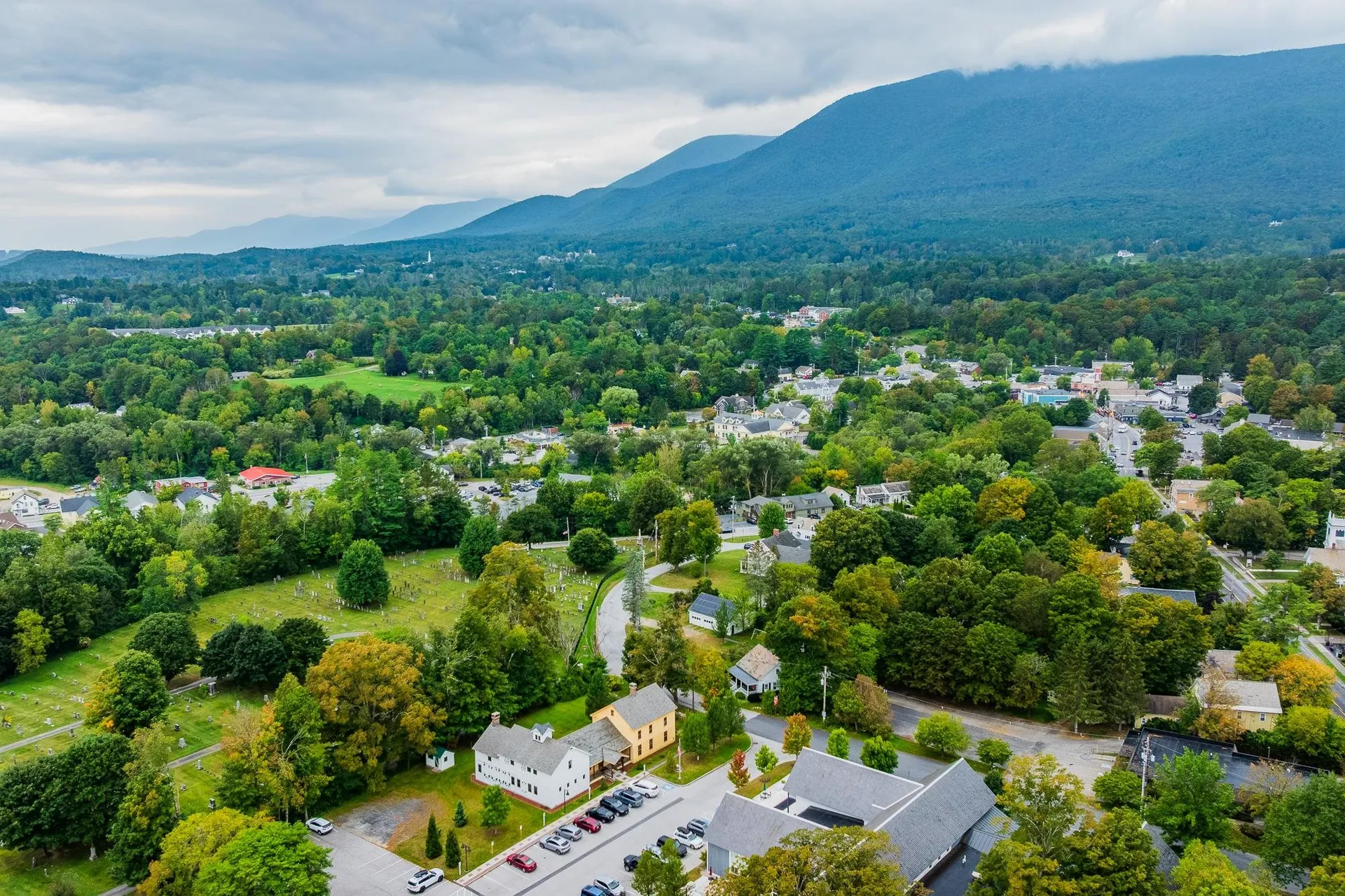 114 Cemetery Avenue Manchester VT 05255