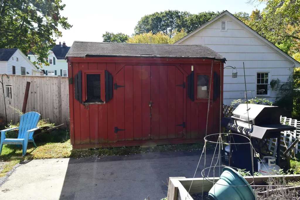 50 Franklin Street Derry NH 03038