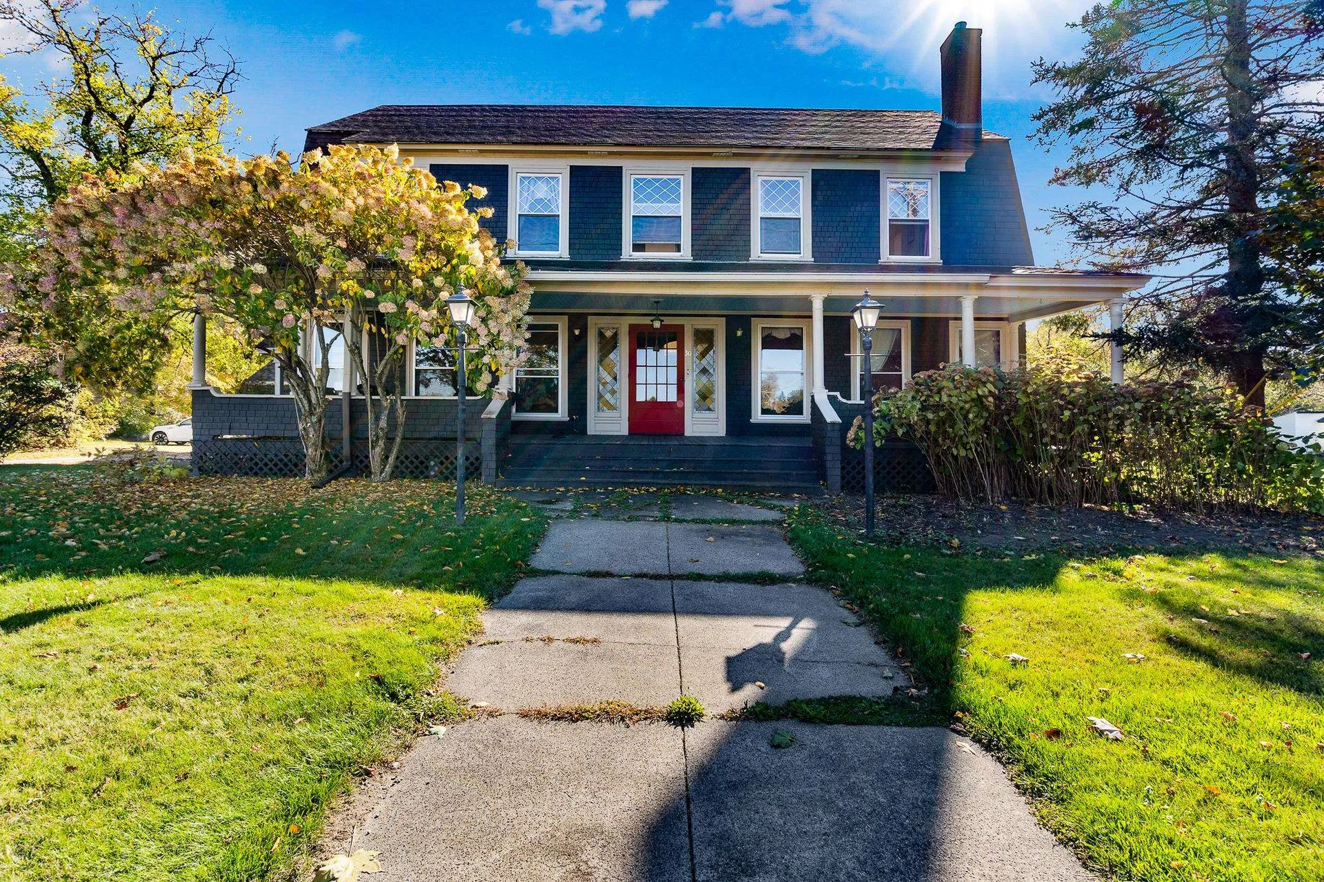 30 Pleasant Street Colebrook NH 03576