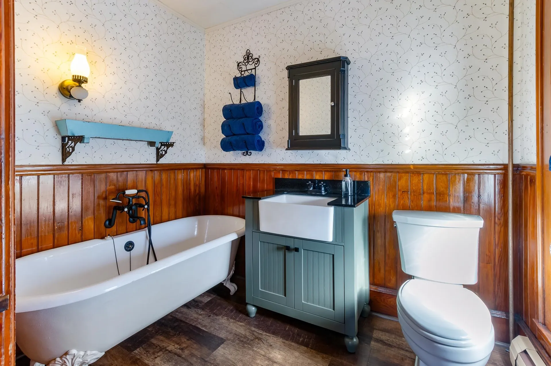 30 Pleasant Street Colebrook NH 03576