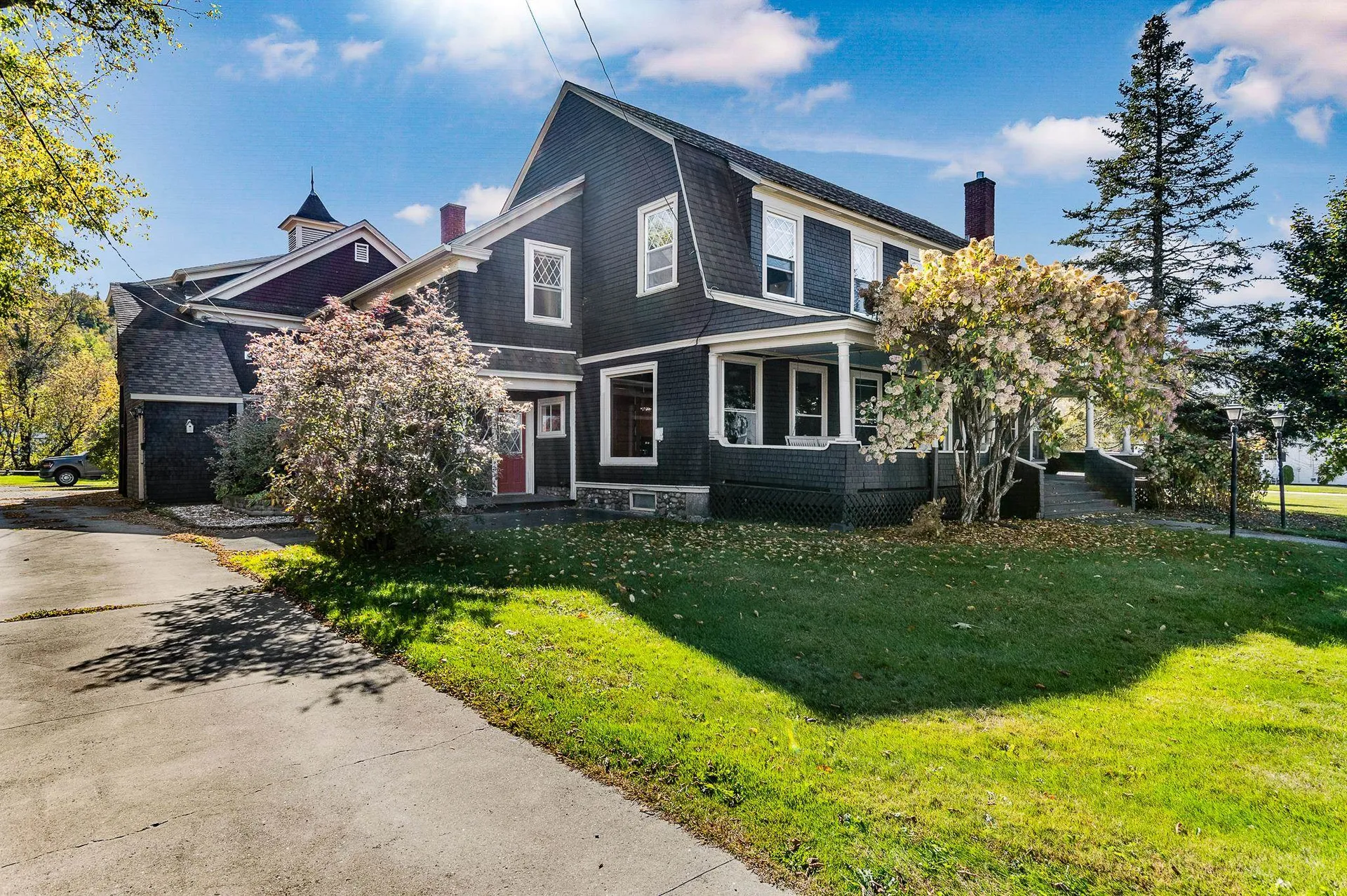30 Pleasant Street Colebrook NH 03576