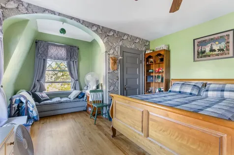 30 Pleasant Street Colebrook NH 03576