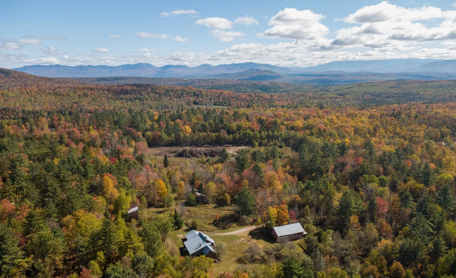 91 Venheim Road Lunenburg VT 05906