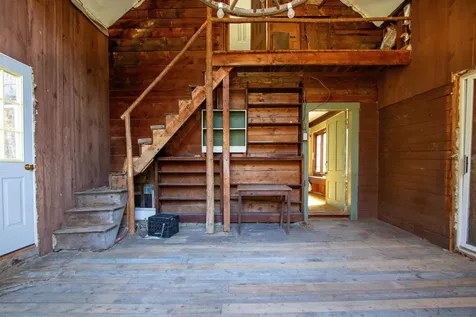 91 Venheim Road Lunenburg VT 05906