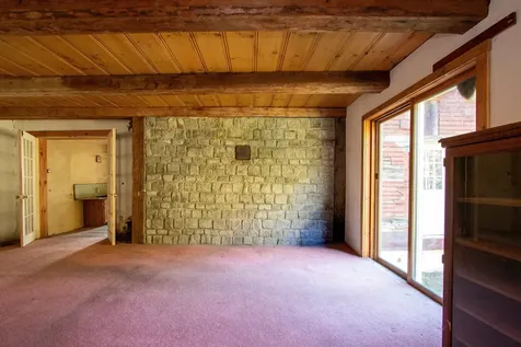 91 Venheim Road Lunenburg VT 05906