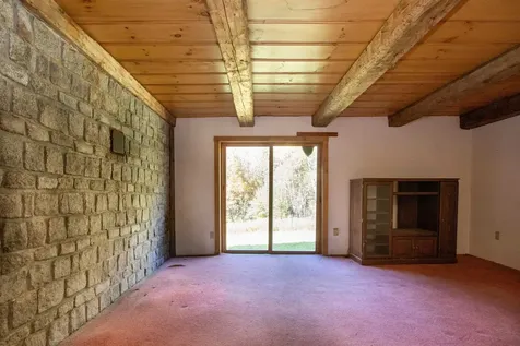 91 Venheim Road Lunenburg VT 05906