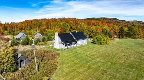 941 Line Farm Road Holland VT 05830