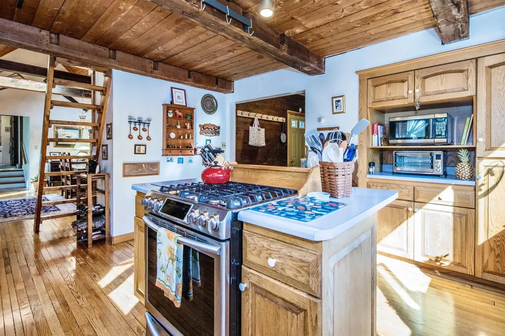 1975 Birch Hill Road Brandon VT 05733