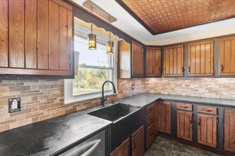 2842 Vermont Route 7a Shaftsbury VT 05262