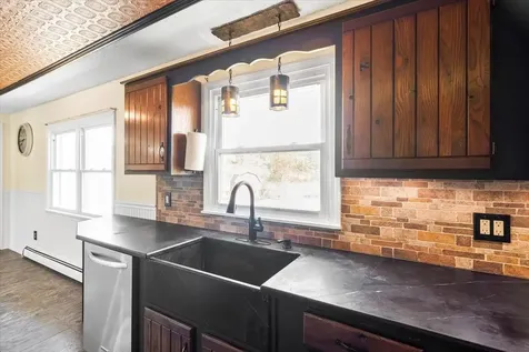 2842 Vermont Route 7a Shaftsbury VT 05262