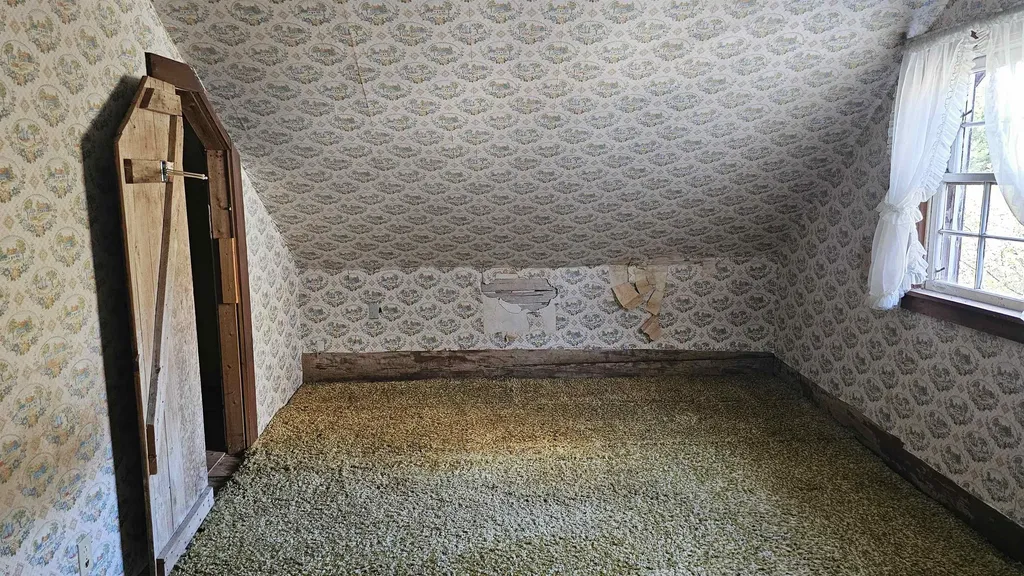 91 Venheim Road Lunenburg VT 05906