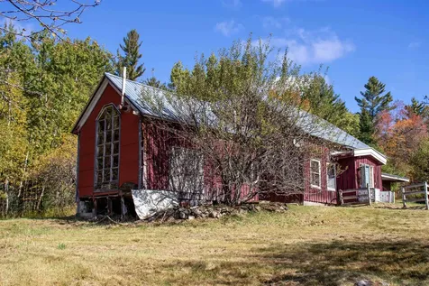 91 Venheim Road Lunenburg VT 05906