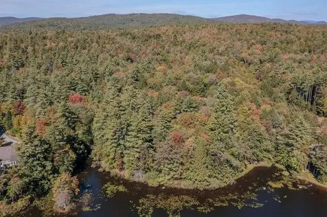 Quiet Cove Way Wilmot NH 03287