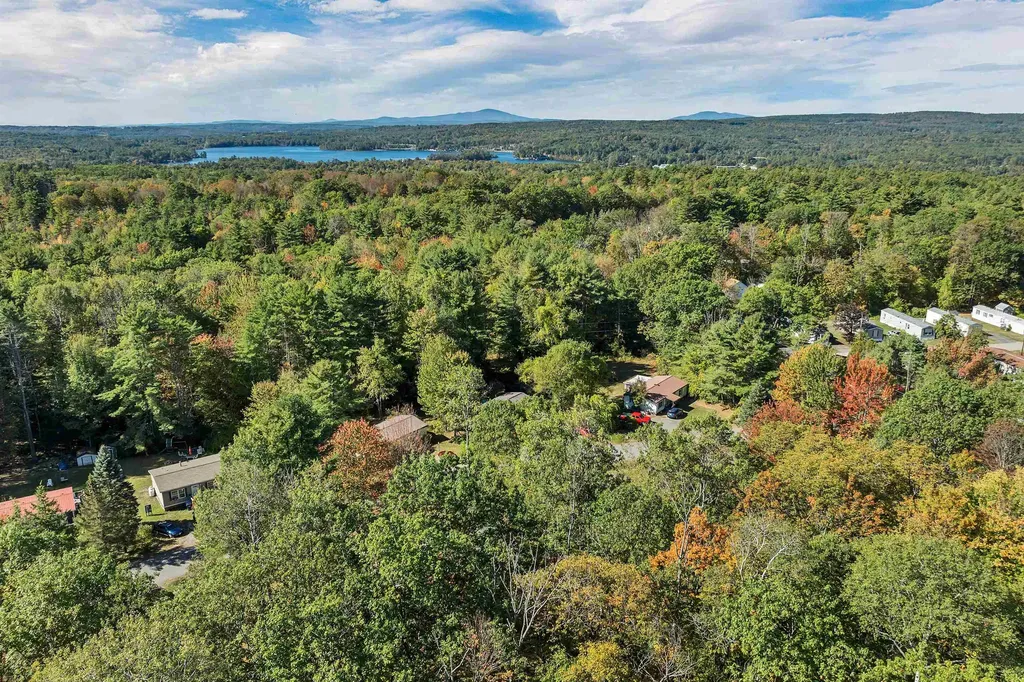 13 Silkwood Avenue Belmont NH 03220