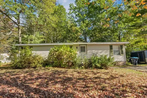 13 Silkwood Avenue Belmont NH 03220