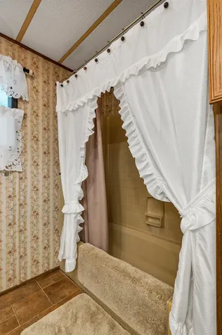 13 Silkwood Avenue Belmont NH 03220