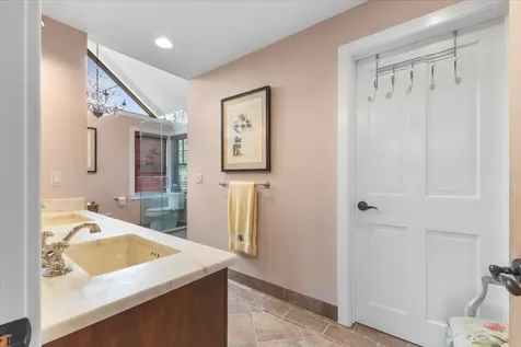 380 Partridge Hill Manchester VT 05255