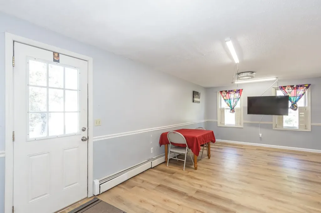 395 Brent Street Manchester NH 03103